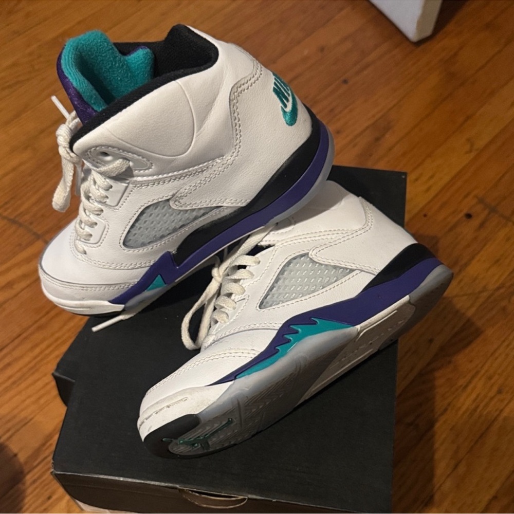 Nike White and Teal High-Top Sneakers
